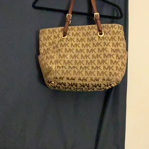 Michael kors purse